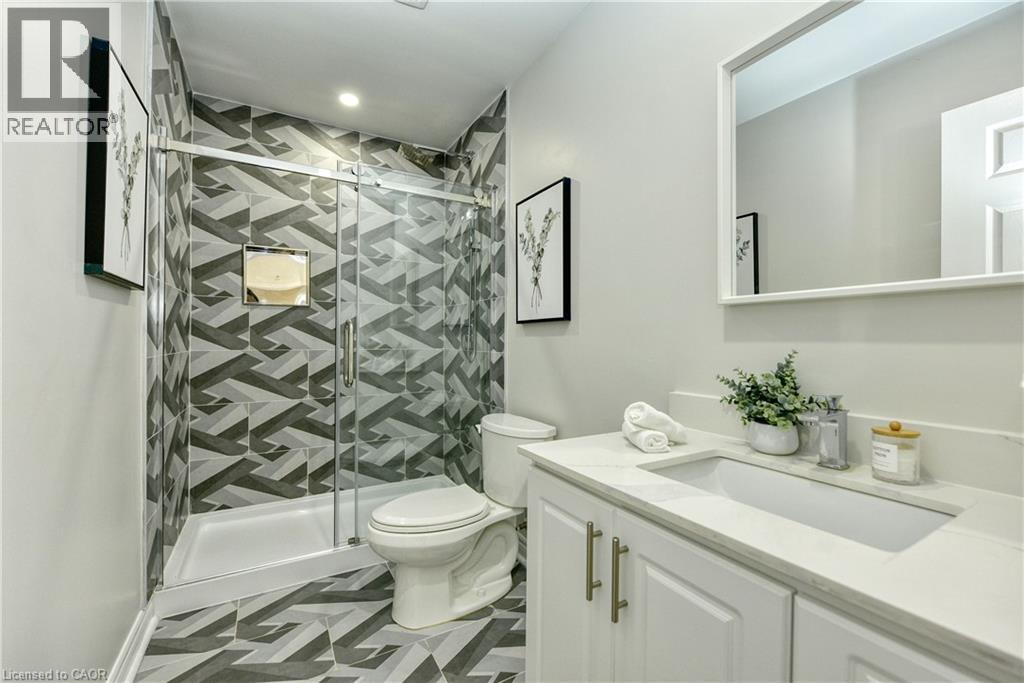 60 Crimson Ridge Road, Barrie, Ontario  L4N 0G7 - Photo 9 - 40780052