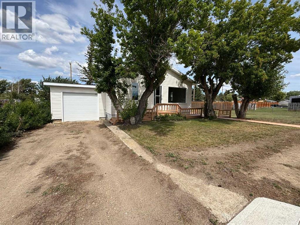 307 Centre Avenue, Coutts, Alberta  T0K 0N0 - Photo 4 - A2246723