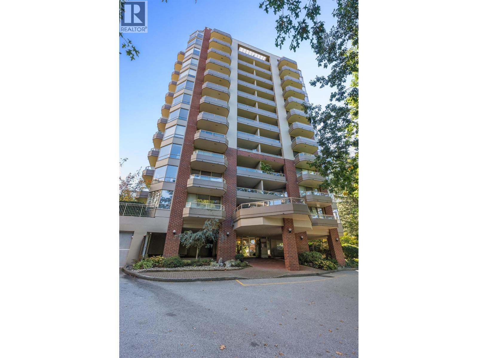 501 728 Farrow Street, Coquitlam, British Columbia  V3J 3S6 - Photo 1 - R3059523