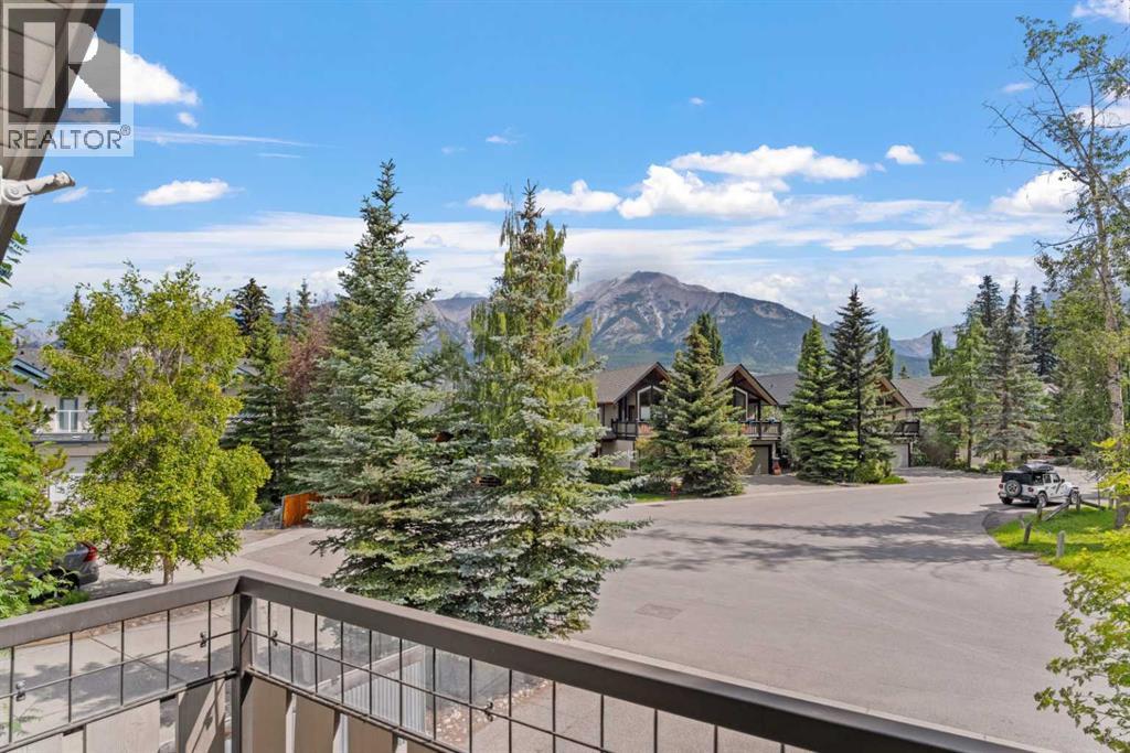 140 Rundle Crescent, Canmore, Alberta  T1W 2L6 - Photo 32 - A2237056