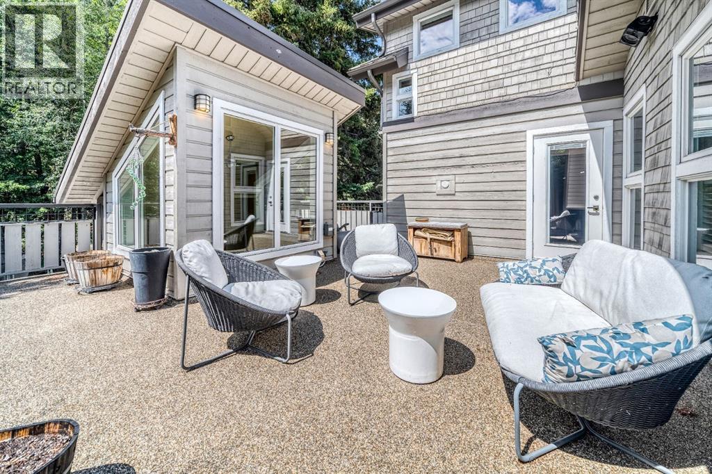 140 Rundle Crescent, Canmore, Alberta  T1W 2L6 - Photo 14 - A2237056