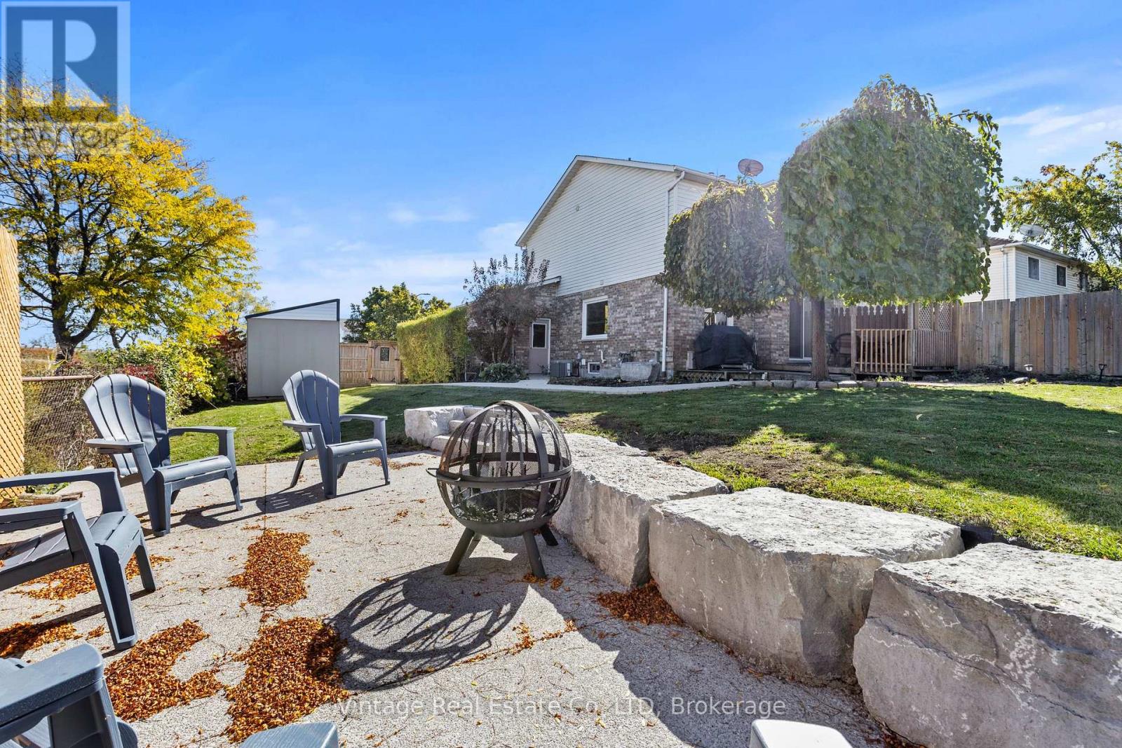 31 Remigio Court, Thorold, Ontario  L2V 5A1 - Photo 22 - X12468608