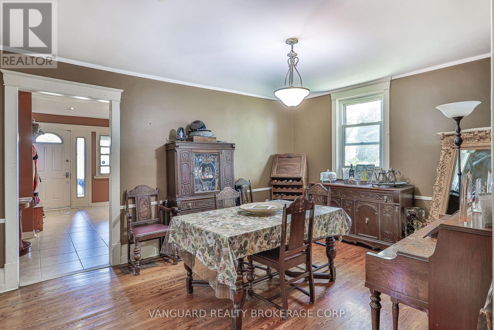 2781 Sixth Line, Bradford West Gwillimbury, Ontario  L3Z 2G7 - Photo 11 - N12468474