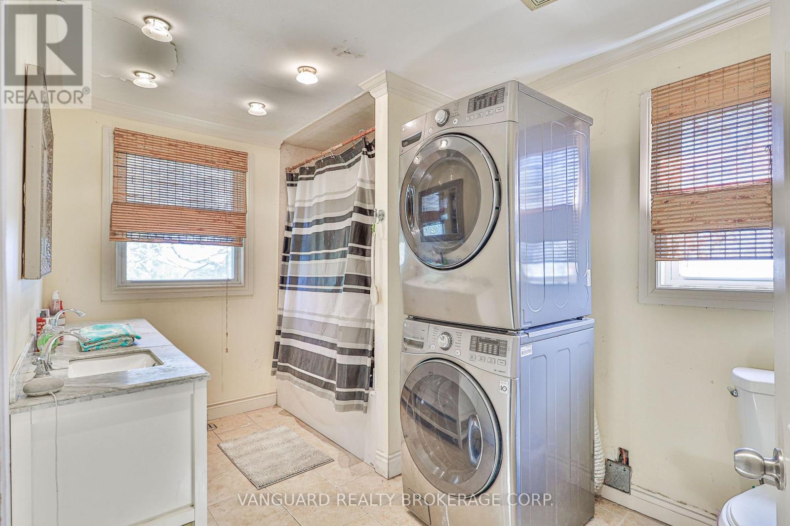 2781 Sixth Line, Bradford West Gwillimbury, Ontario  L3Z 2G7 - Photo 20 - N12468474