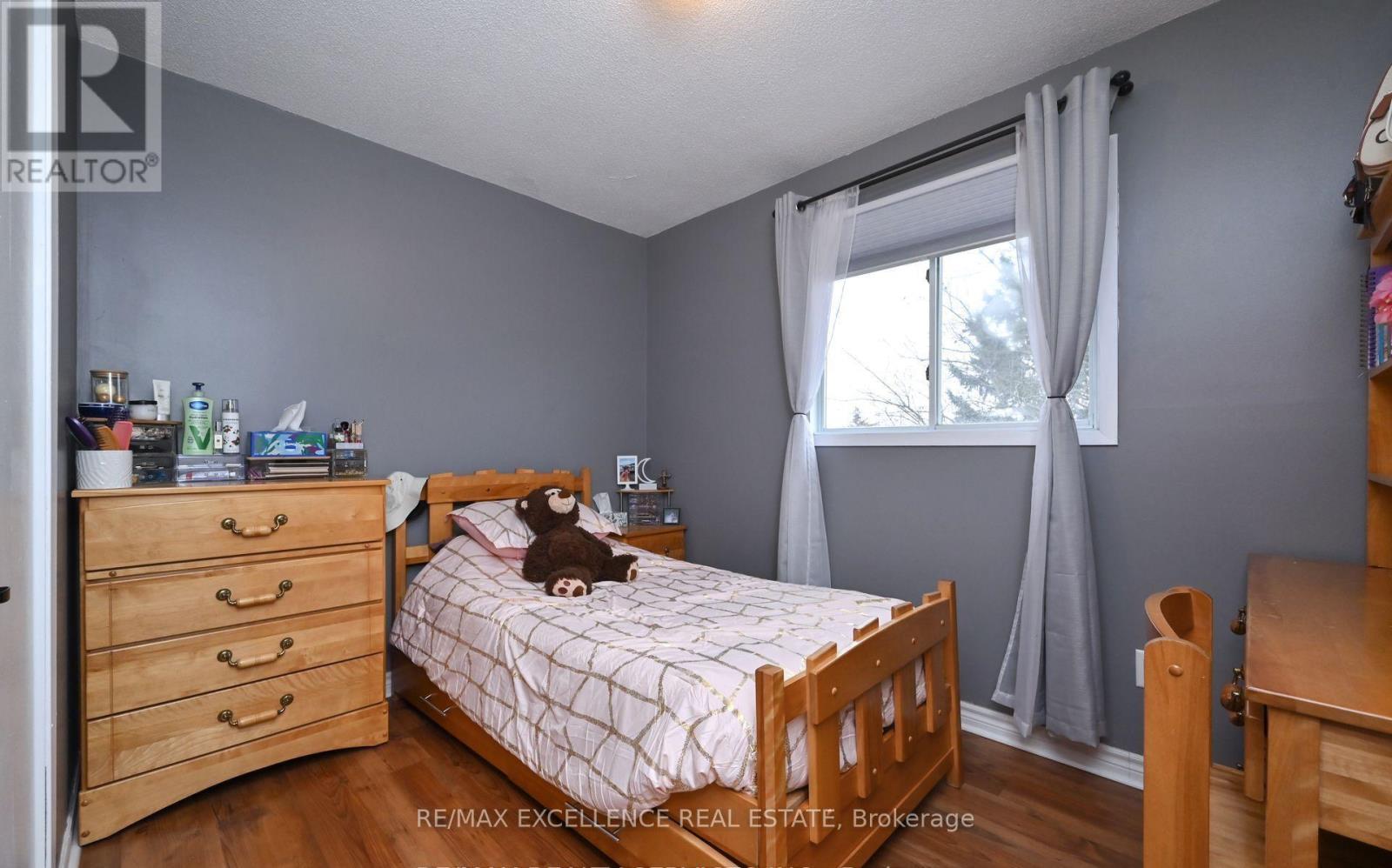 115 Beattie Avenue, New Tecumseth, Ontario  L9K 1C3 - Photo 9 - N12468493
