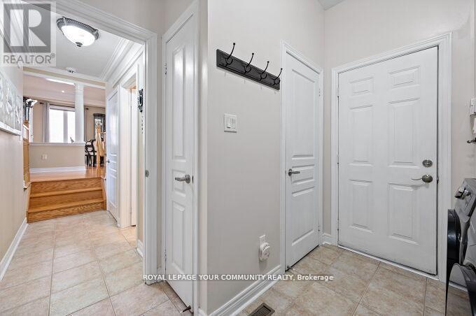 40 Barberry Crescent, Richmond Hill, Ontario  L4E 4S4 - Photo 14 - N12468494