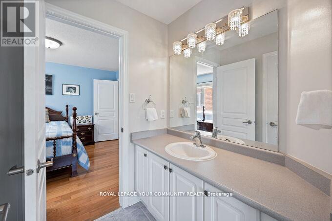 40 Barberry Crescent, Richmond Hill, Ontario  L4E 4S4 - Photo 35 - N12468494