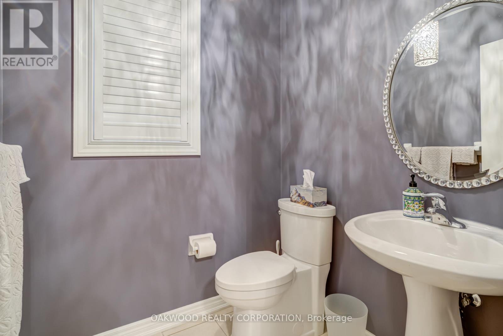 176 Saint Francis Avenue, Vaughan, Ontario  L4H 3E4 - Photo 23 - N12468497