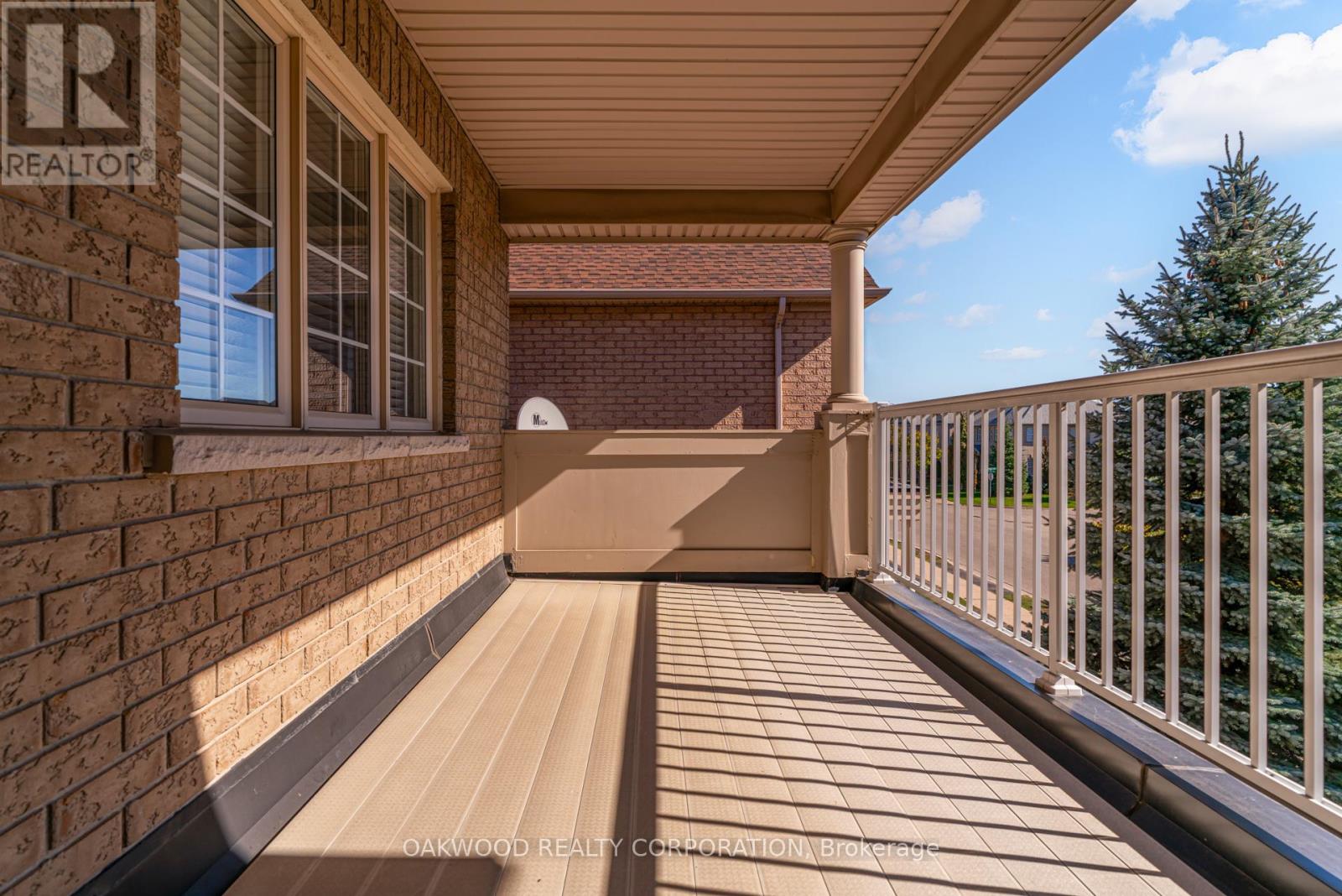 176 Saint Francis Avenue, Vaughan, Ontario  L4H 3E4 - Photo 47 - N12468497