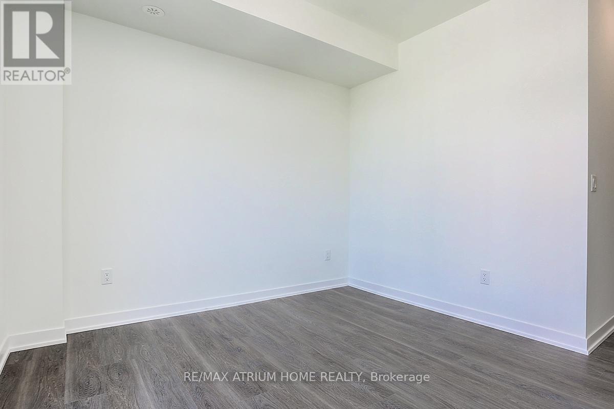 1103 - 12 David Eyer Road, Richmond Hill, Ontario  L4S 0N3 - Photo 32 - N12468525