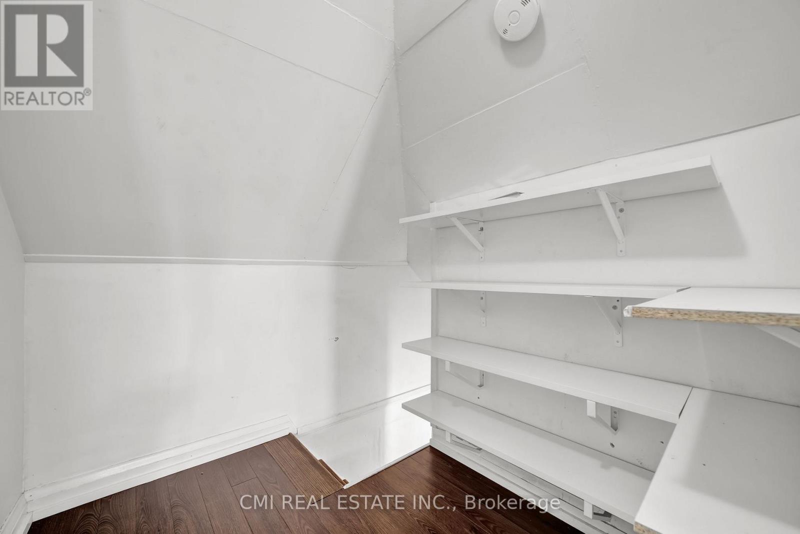 153 Clarence Street, Vaughan, Ontario  L4L 1L4 - Photo 29 - N12468529