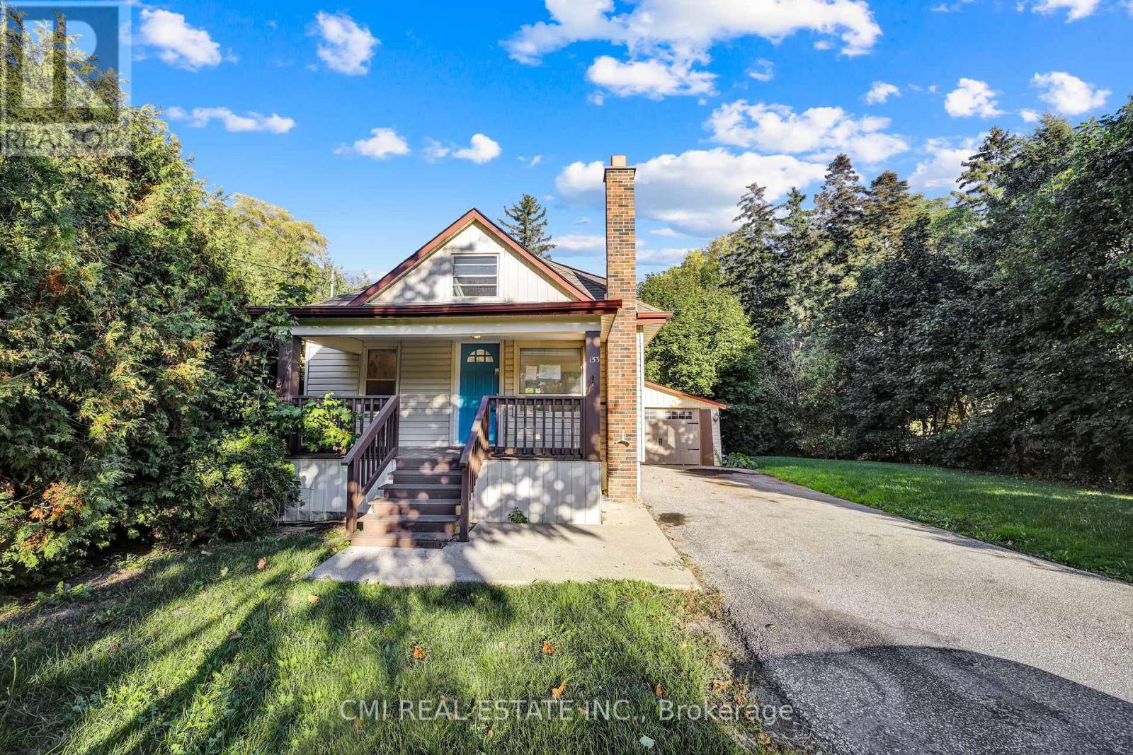 153 Clarence Street, Vaughan, Ontario  L4L 1L4 - Photo 3 - N12468529
