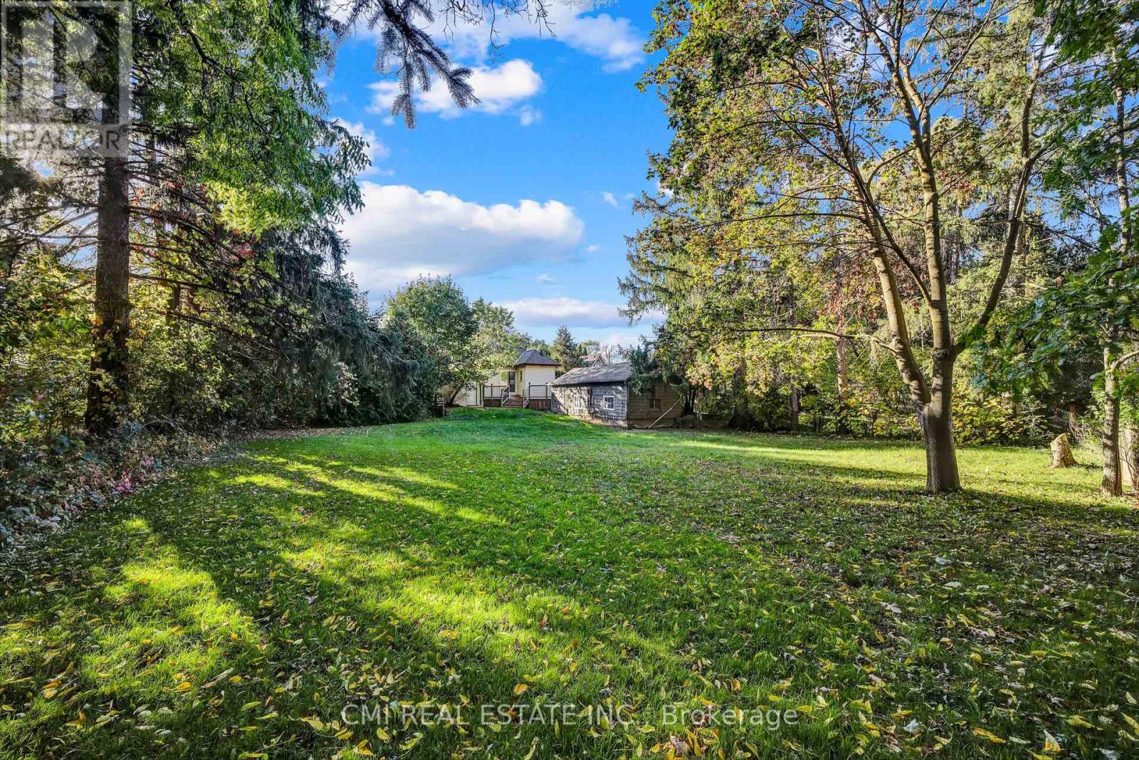 153 Clarence Street, Vaughan, Ontario  L4L 1L4 - Photo 40 - N12468529