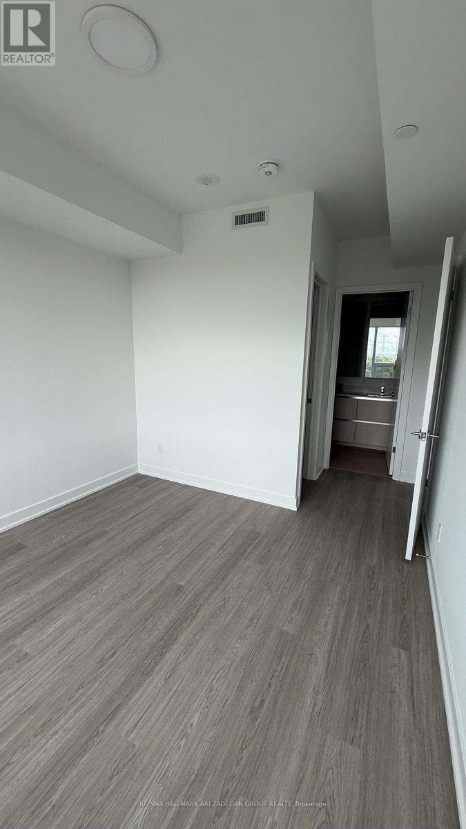 805 - 8188 Yonge Street, Vaughan, Ontario  L4J 1W5 - Photo 11 - N12468575