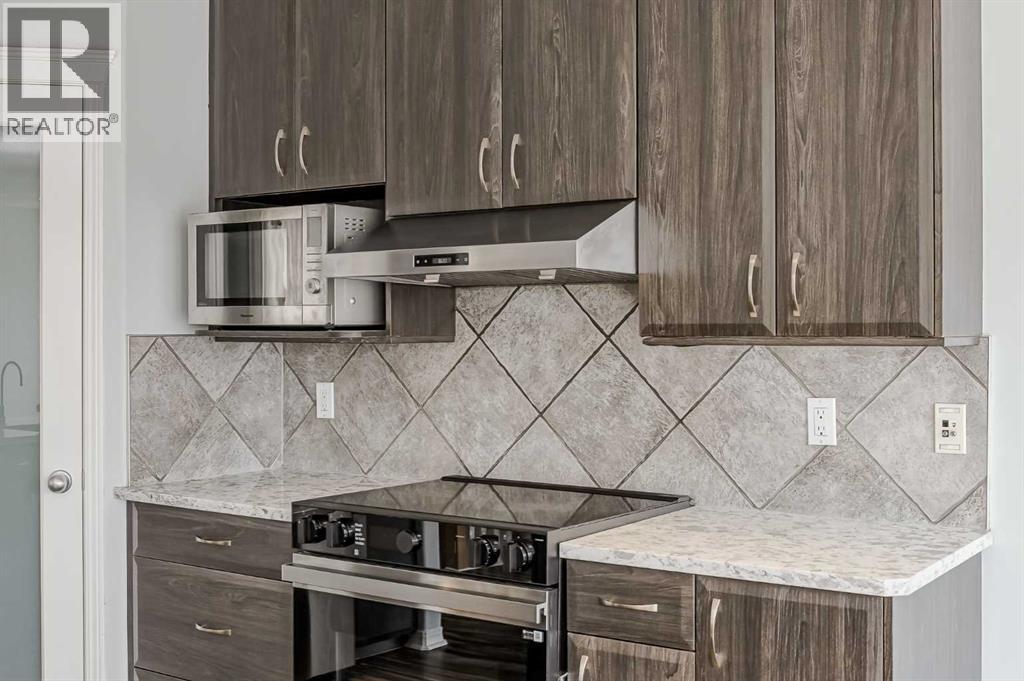 198 New Brighton Circle Se, Calgary, Alberta  T2Z 4B4 - Photo 8 - A2253964