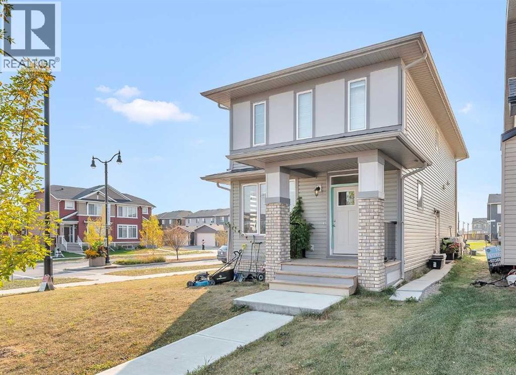 103 Dawson Harbour Hill, Chestermere, Alberta  T1X 2A2 - Photo 2 - A2262176