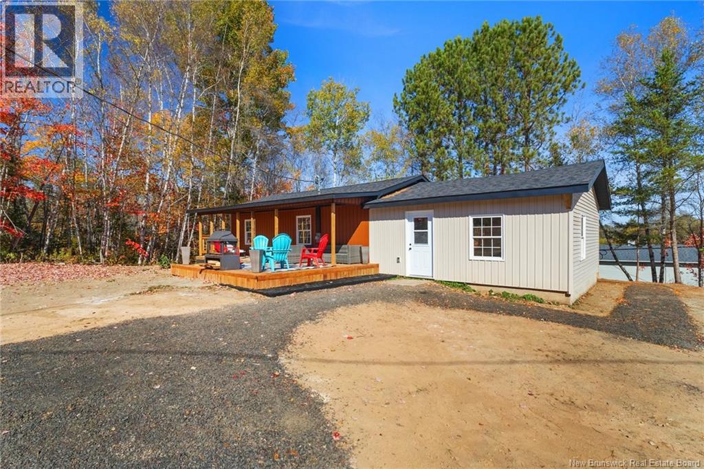 19 Slope Road, Minto, New Brunswick