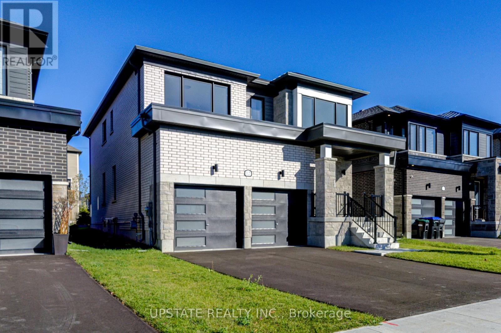 12 Nicort Road, Wasaga Beach, Ontario  L9Z 0N4 - Photo 2 - S12468466