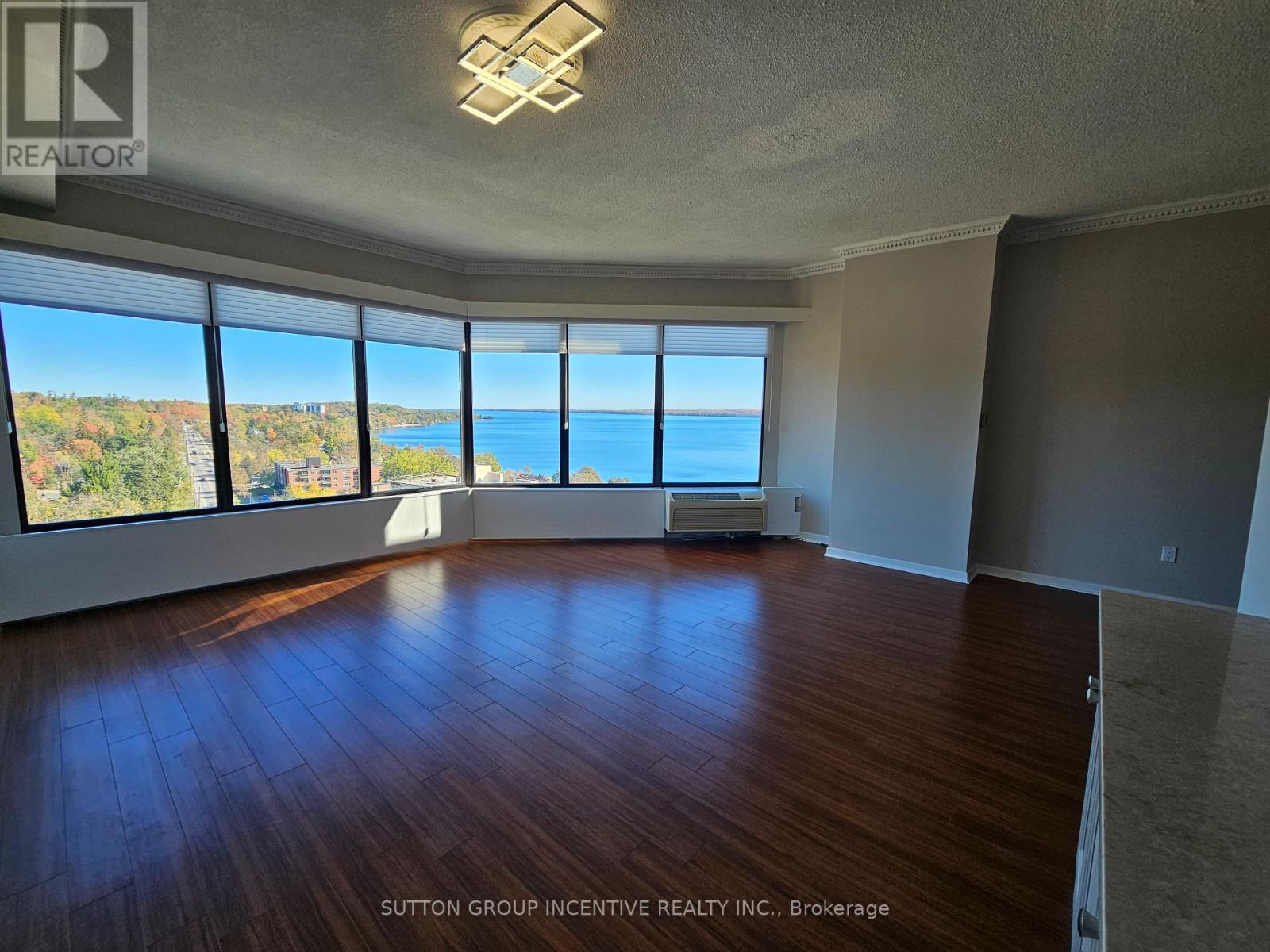 Ph-1503 - 181 Collier Street, Barrie, Ontario  L4M 5L6 - Photo 11 - S12468503