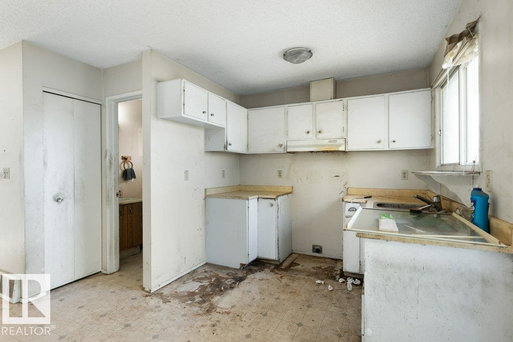 2618 151 Av Nw, Edmonton, Alberta  T5Y 1Z3 - Photo 10 - E4462517