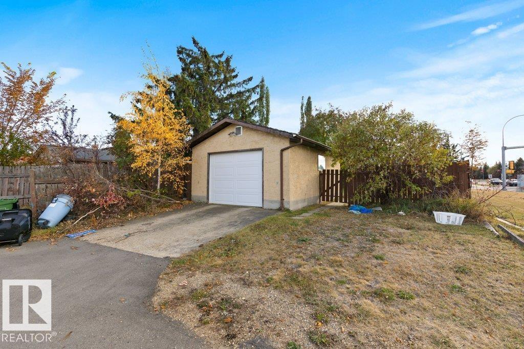 2618 151 Av Nw, Edmonton, Alberta  T5Y 1Z3 - Photo 22 - E4462517