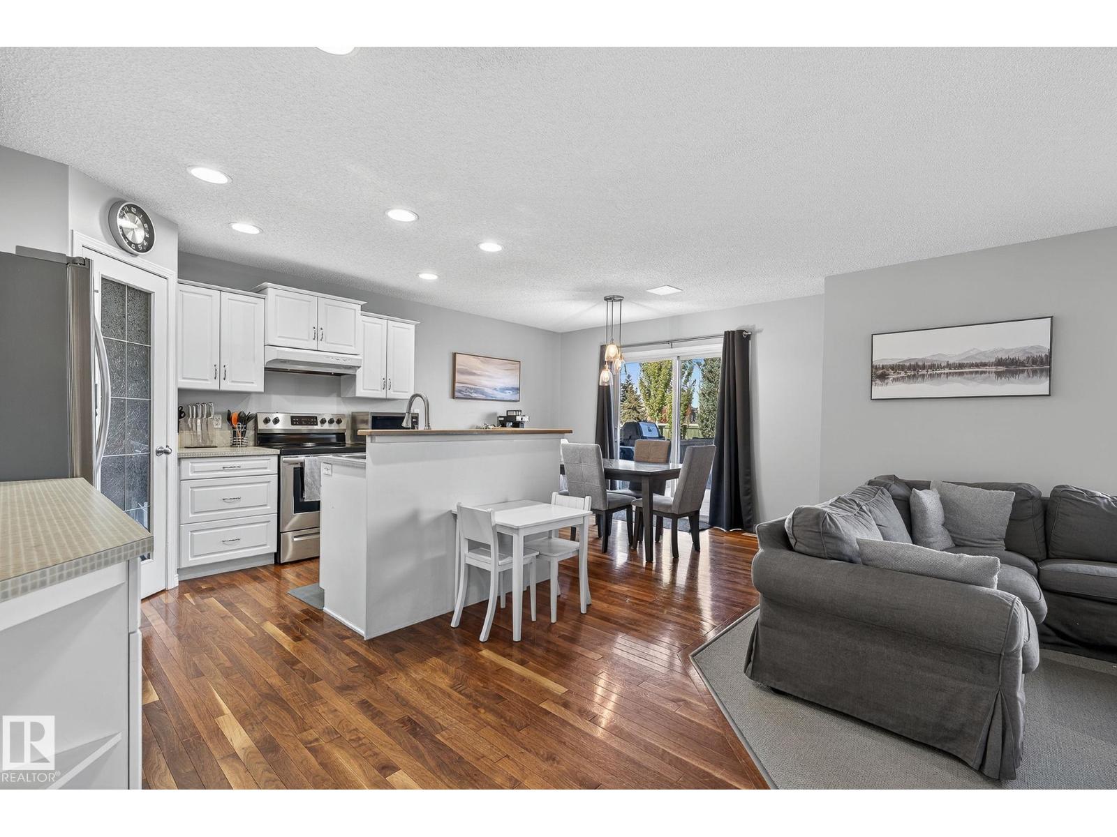 1147 Rutherford Cl Sw, Edmonton, Alberta  T6W 1H5 - Photo 3 - E4462520
