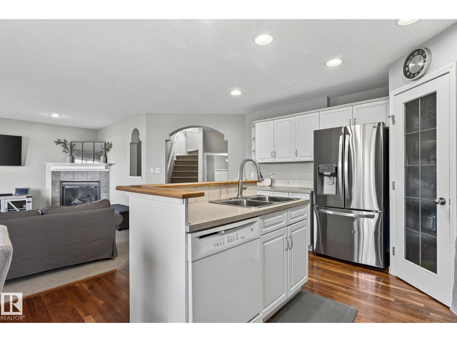 1147 Rutherford Cl Sw, Edmonton, Alberta  T6W 1H5 - Photo 6 - E4462520