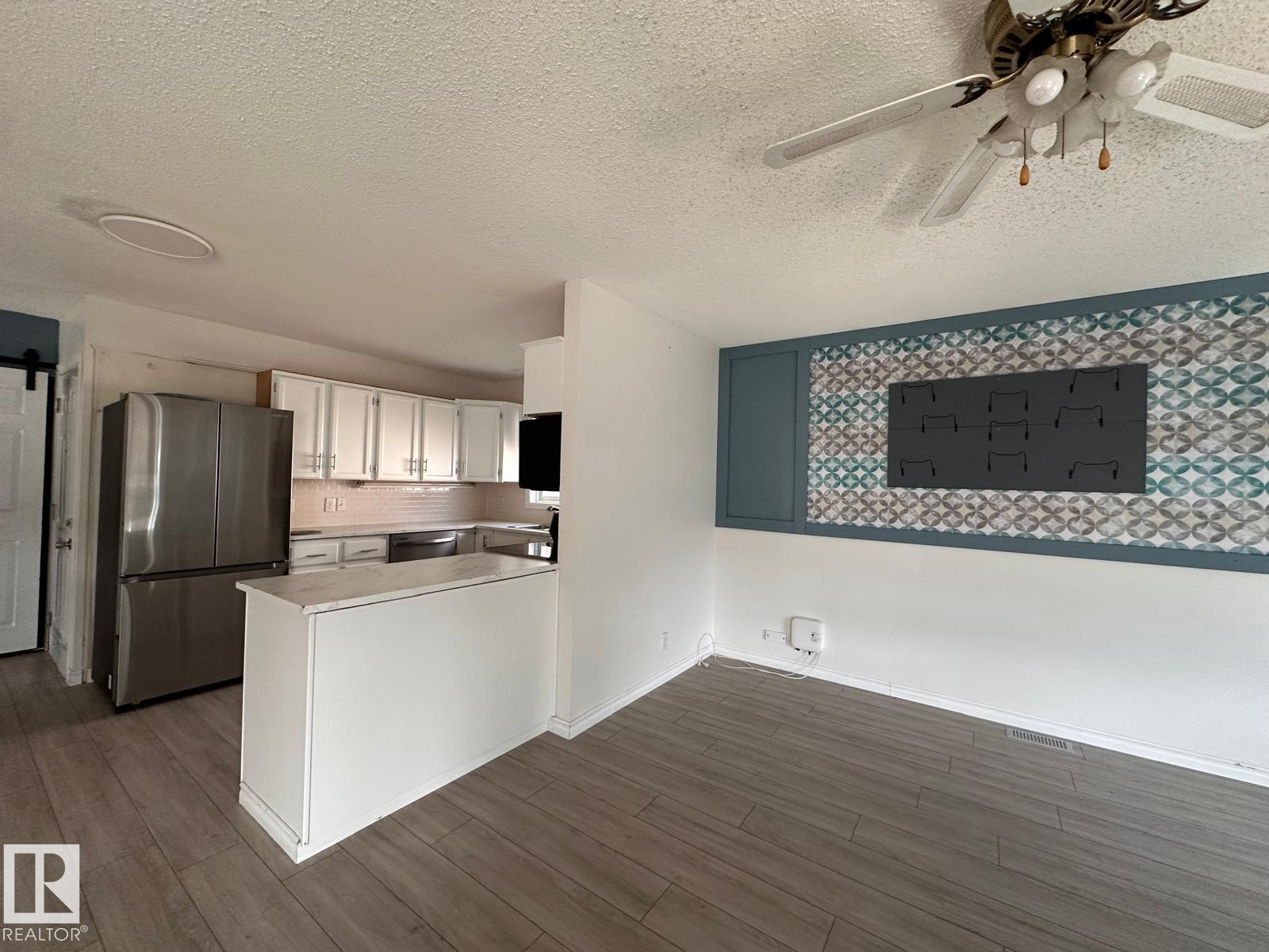 2014 46 St Nw, Edmonton, Alberta  T6L 2T5 - Photo 5 - E4462518