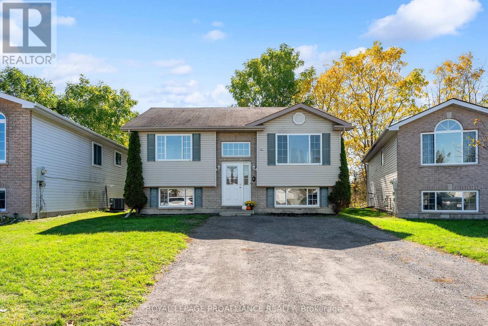 6 LAKE COURT, Belleville, Ontario