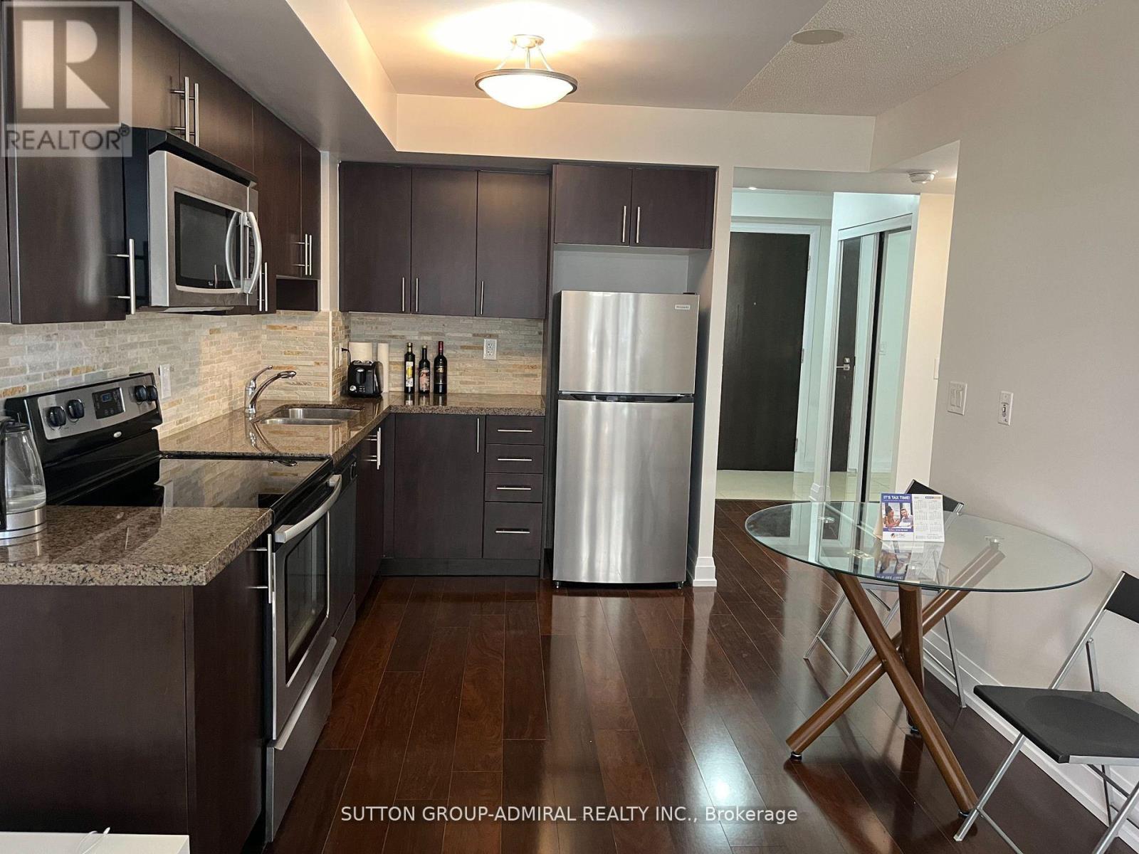 712 - 55 De Boers Drive, Toronto, Ontario  M3J 0G5 - Photo 5 - W12468471