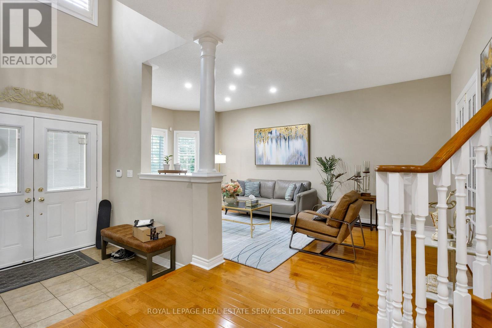 3137 Countess Crescent, Mississauga, Ontario  L5M 0E1 - Photo 4 - W12468492