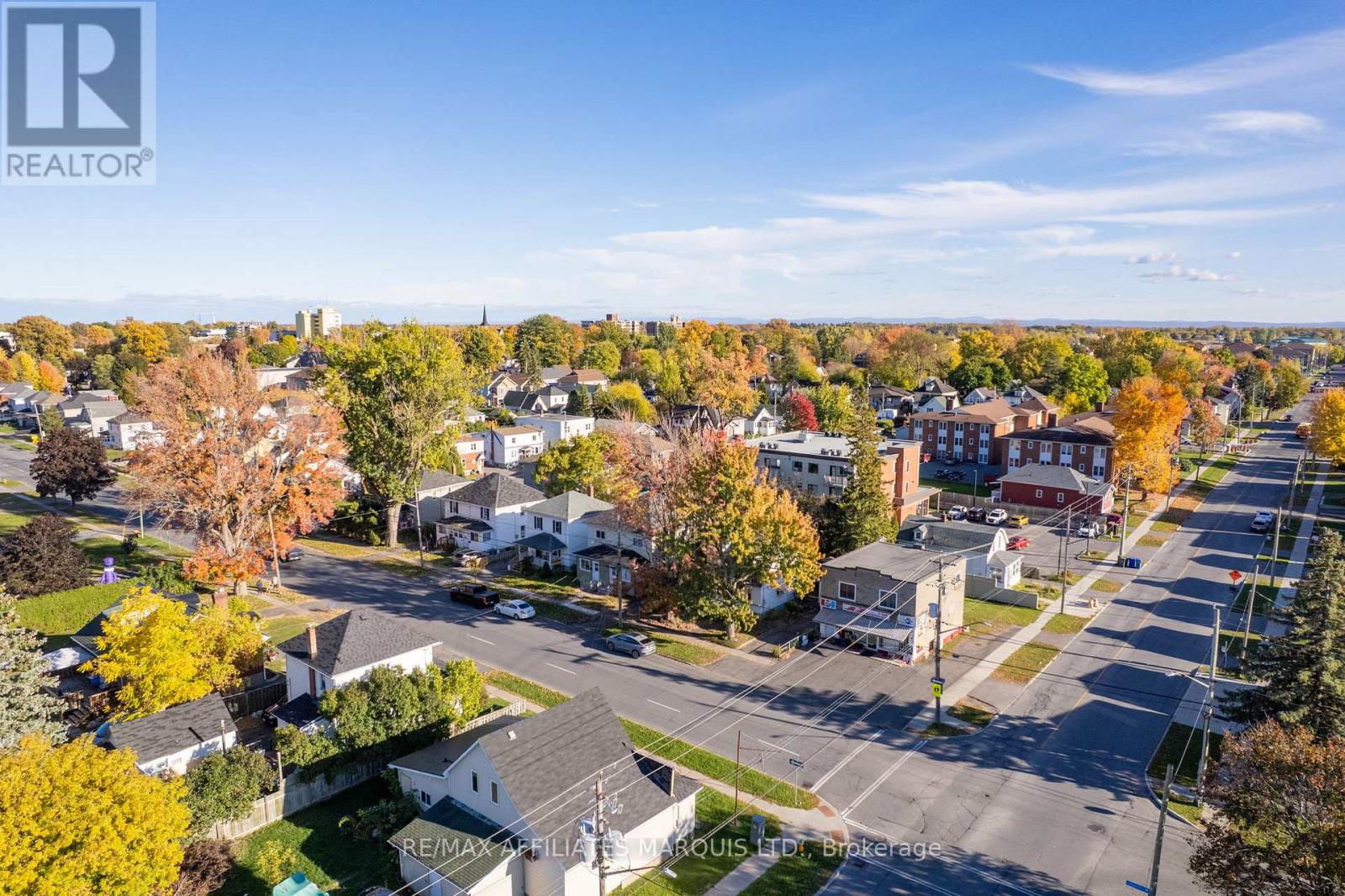330 Fourth Street W, Cornwall, Ontario  K6J 2S4 - Photo 37 - X12468677