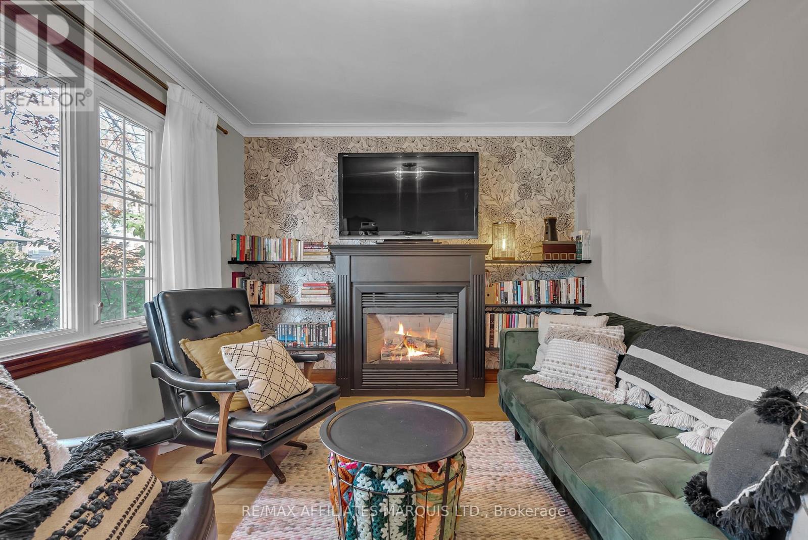 330 Fourth Street W, Cornwall, Ontario  K6J 2S4 - Photo 6 - X12468677