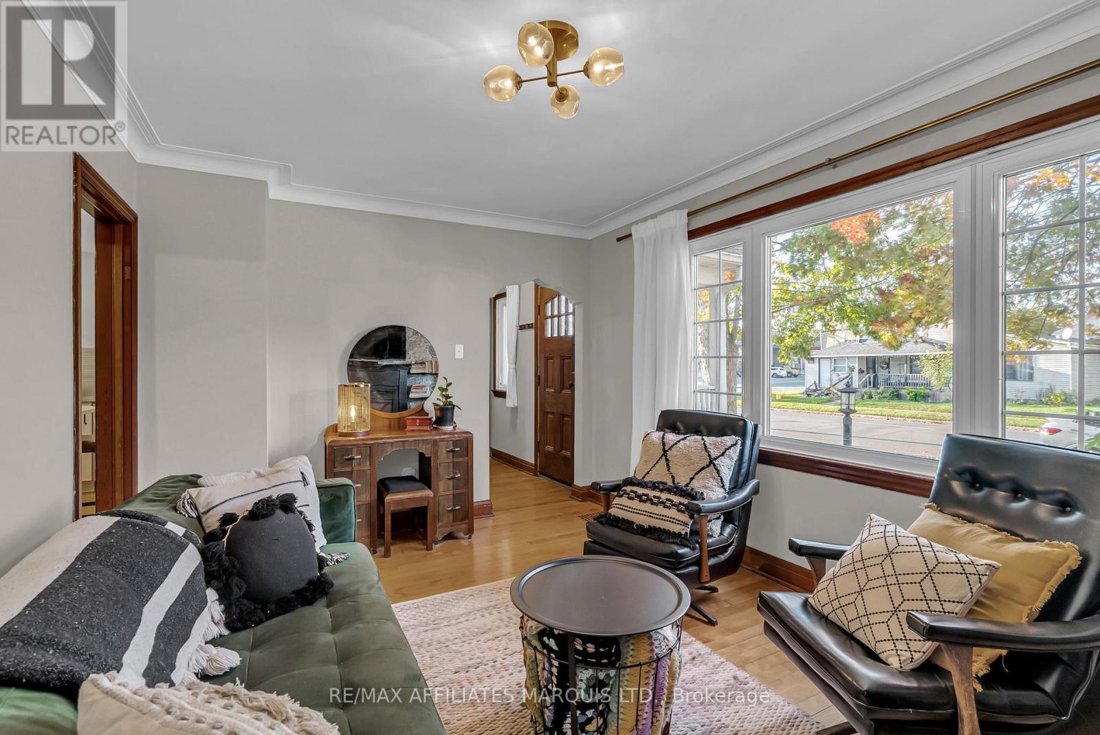 330 Fourth Street W, Cornwall, Ontario  K6J 2S4 - Photo 7 - X12468677