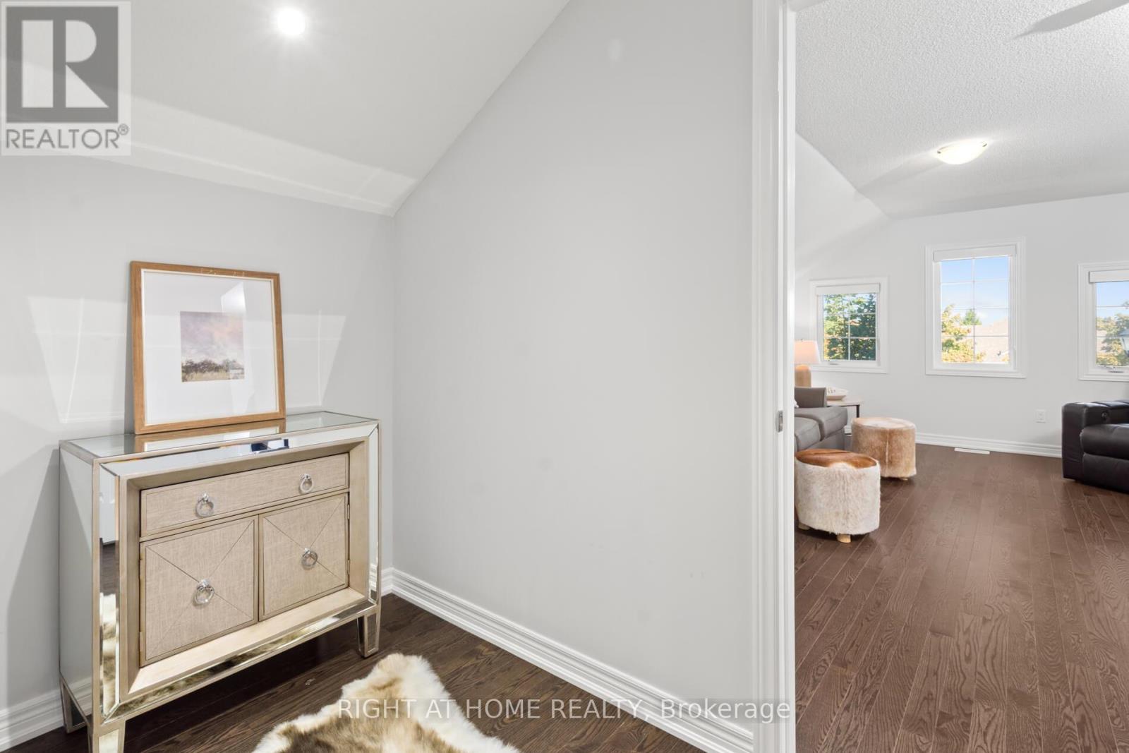 1 Overlea Drive, Brampton (Sandringham-Wellington), Ontario  L6R 4B5 - Photo 20 - W12467929