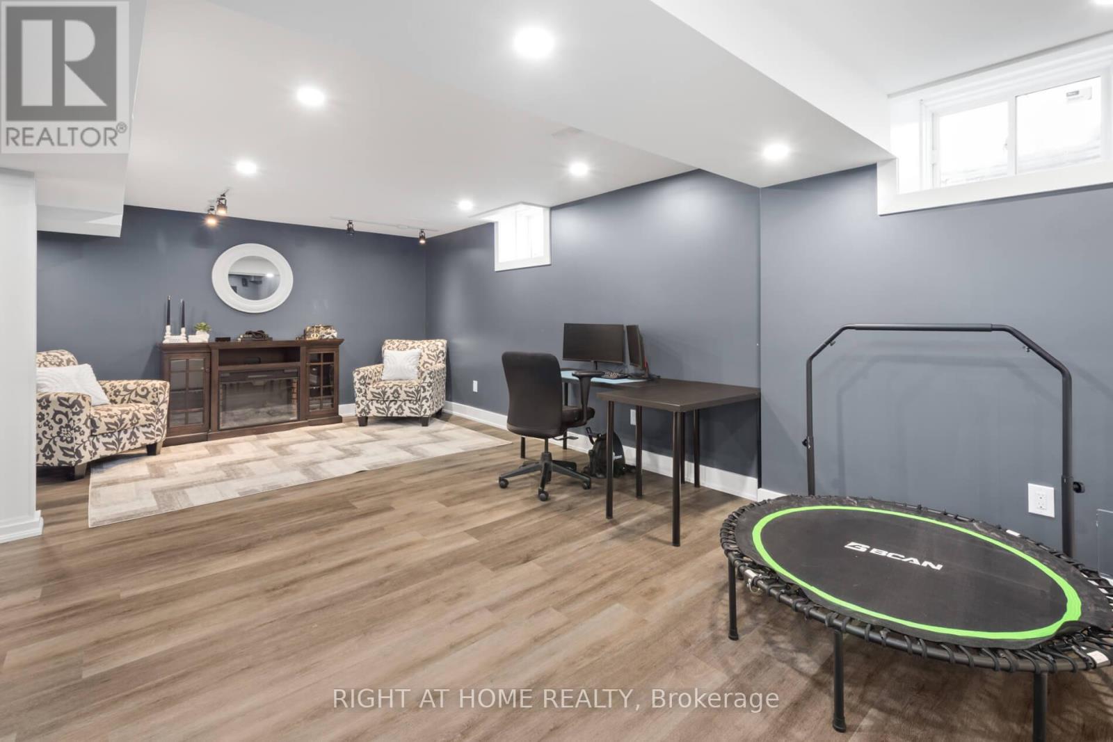 1 Overlea Drive, Brampton (Sandringham-Wellington), Ontario  L6R 4B5 - Photo 33 - W12467929