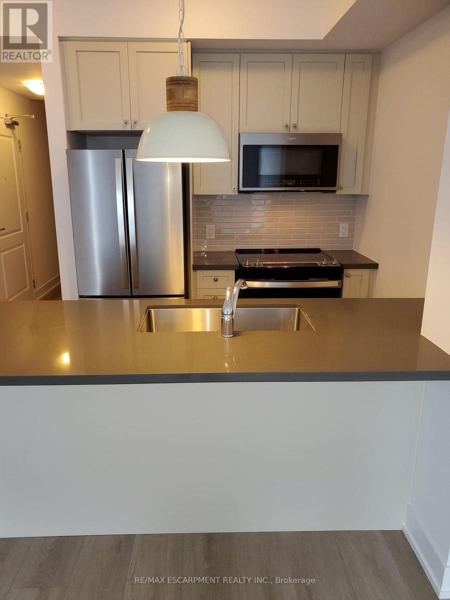 601 - 470 Dundas Street E, Hamilton, Ontario  L7M 5A5 - Photo 8 - X12460419