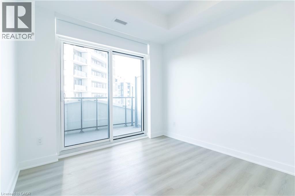 25 Wellington Street S Unit# 1808, Kitchener, Ontario  N2G 0G5 - Photo 12 - 40774106
