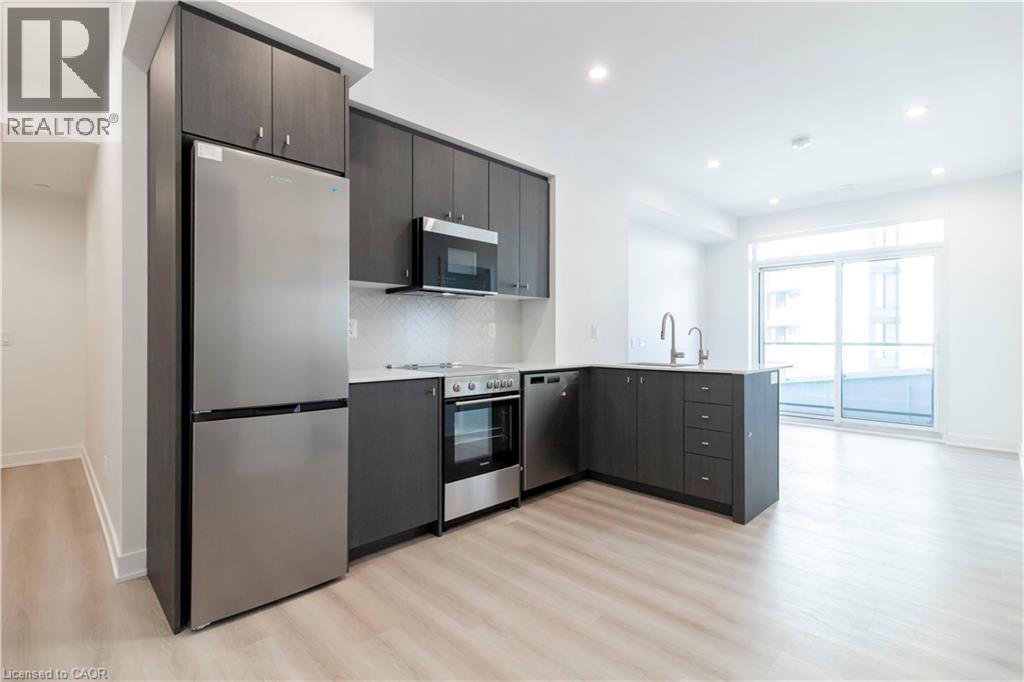 25 Wellington Street S Unit# 1808, Kitchener, Ontario  N2G 0G5 - Photo 1 - 40774106