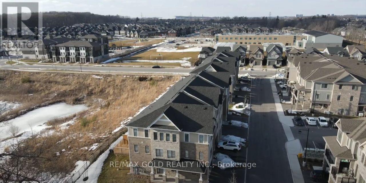 22 Bank Swallow Crescent, Kitchener, Ontario  N2P 2N3 - Photo 15 - X12468534