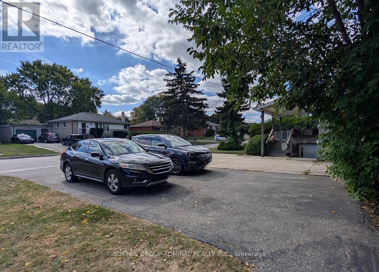 165 King Edward Avenue, London South, Ontario  N5Z 3T5 - Photo 21 - X12468561