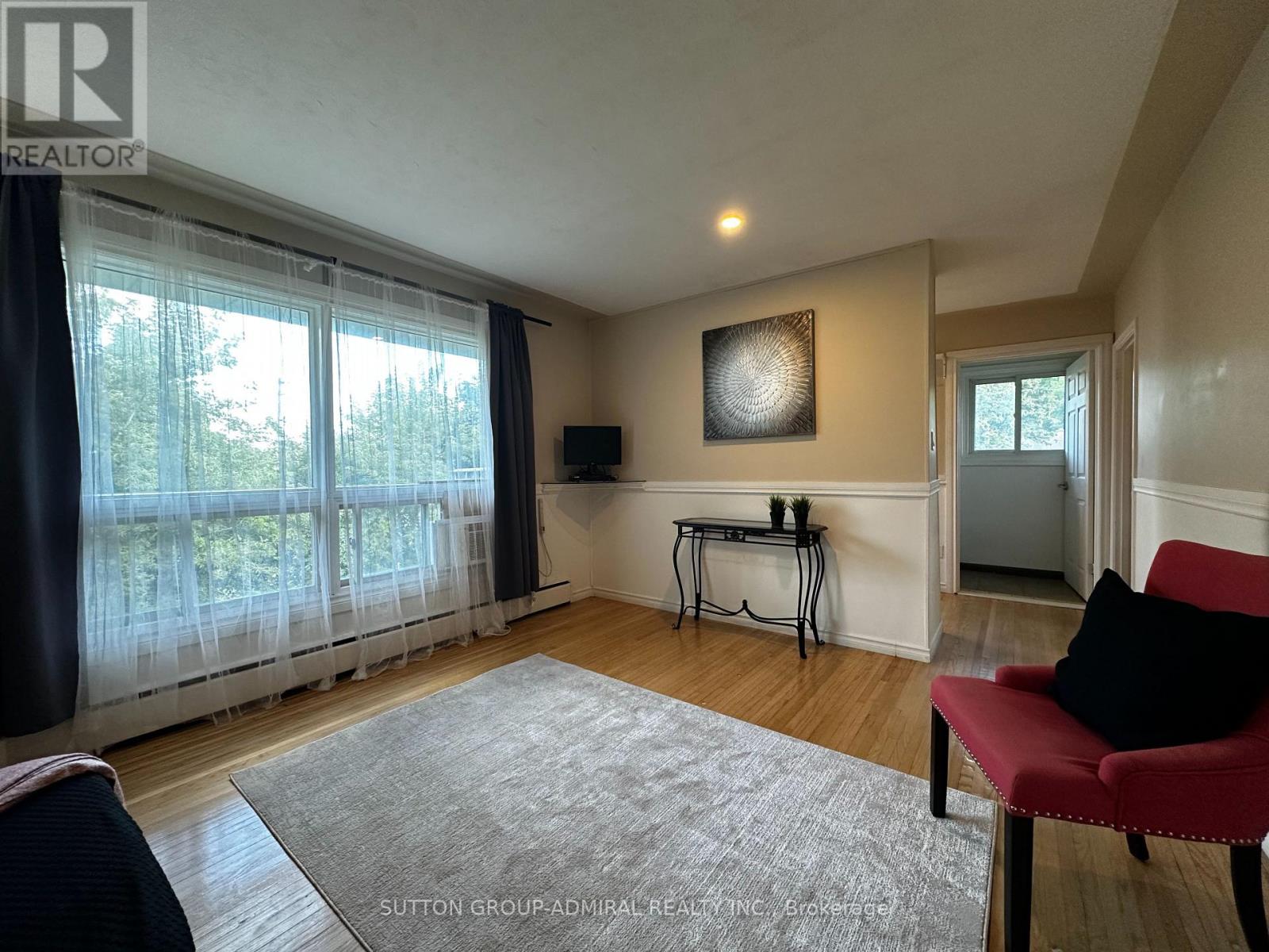 165 King Edward Avenue, London South, Ontario  N5Z 3T5 - Photo 3 - X12468561