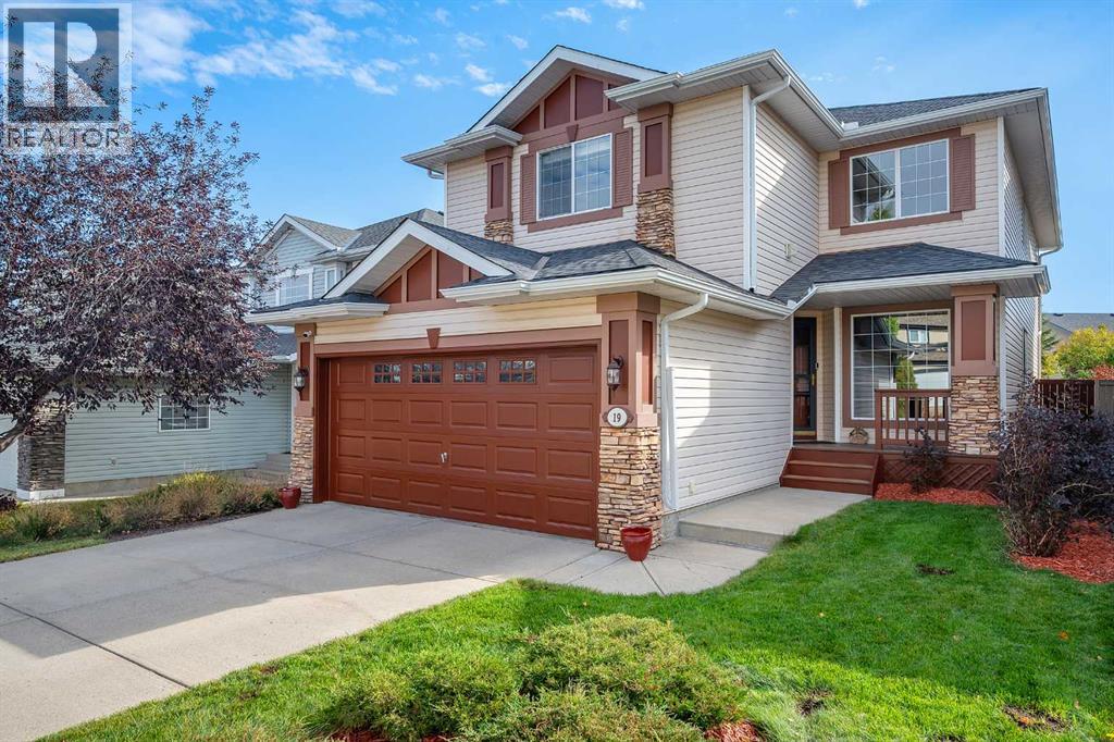 19 Panorama Hills Crescent Nw, Calgary, Alberta  T3K 5H7 - Photo 1 - A2262826