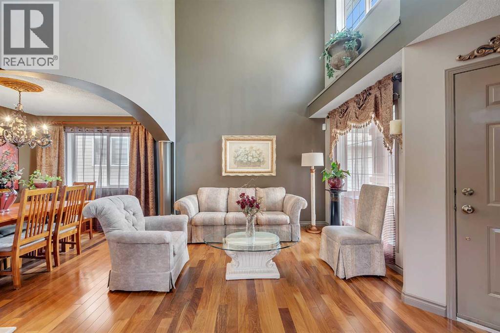19 Panorama Hills Crescent Nw, Calgary, Alberta  T3K 5H7 - Photo 4 - A2262826