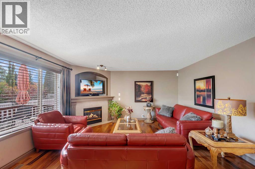 19 Panorama Hills Crescent Nw, Calgary, Alberta  T3K 5H7 - Photo 6 - A2262826