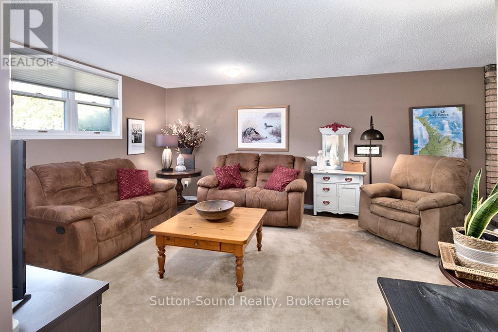 305 8th Avenue E, Owen Sound, Ontario  N4K 3A3 - Photo 27 - X12468184