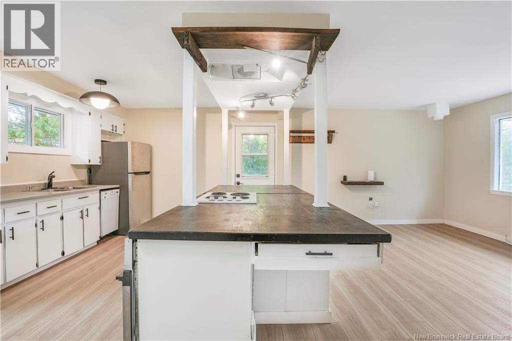 865 Riverside Drive, Fredericton, New Brunswick  E3A 8R1 - Photo 8 - NB128709
