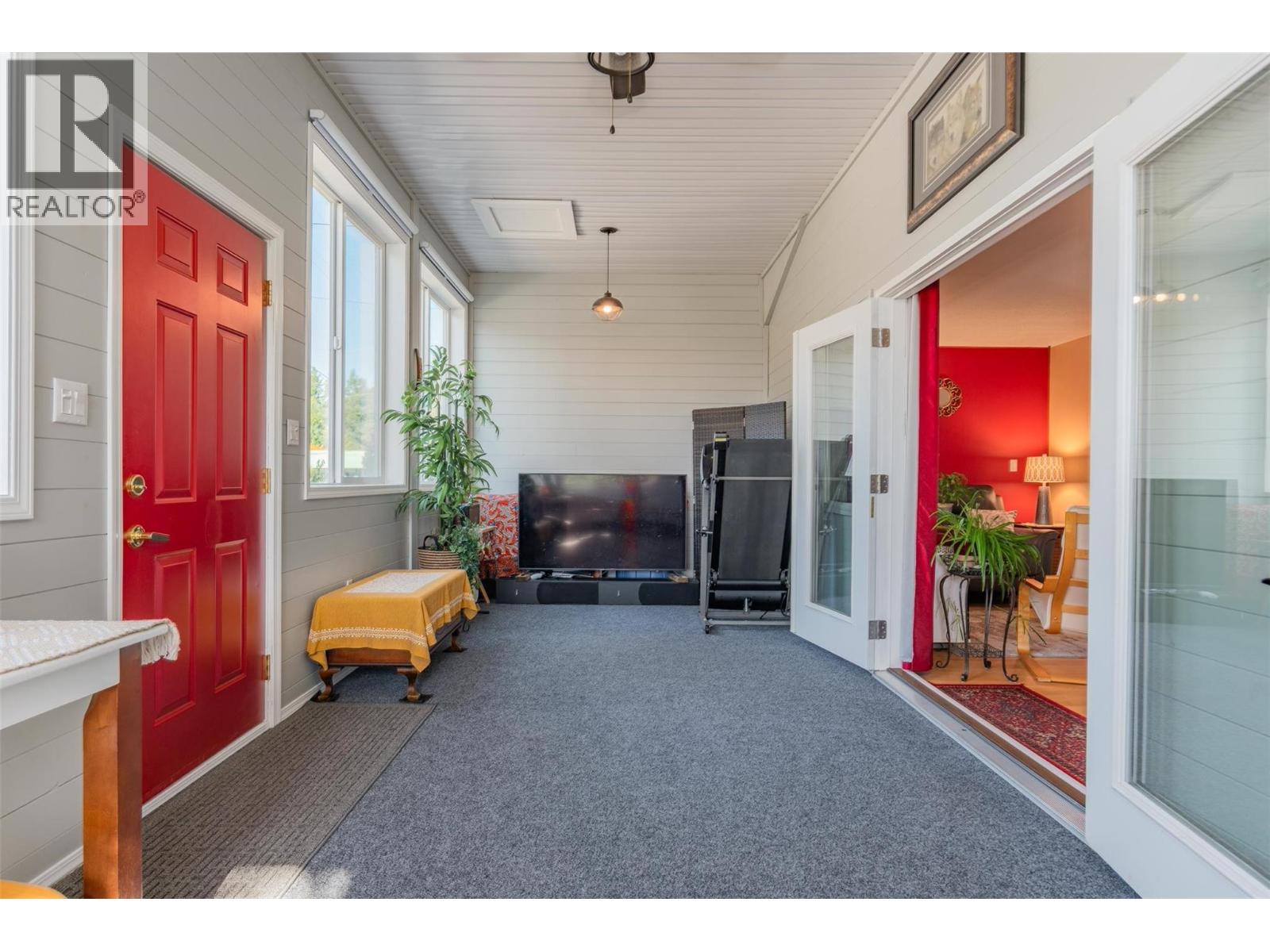814 Kootenay Street, New Denver, British Columbia  V0G 1S0 - Photo 13 - 10365715