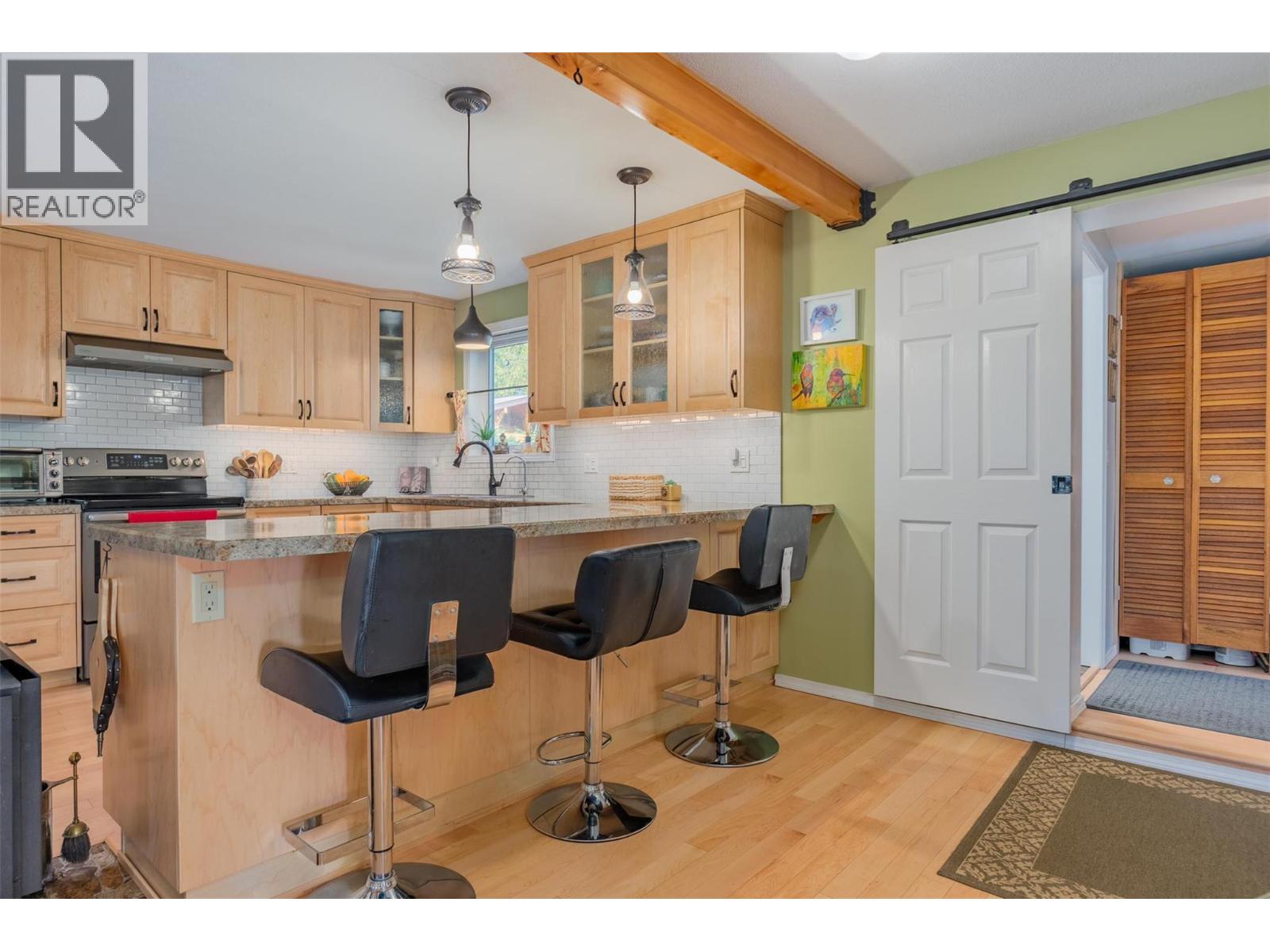 814 Kootenay Street, New Denver, British Columbia  V0G 1S0 - Photo 19 - 10365715