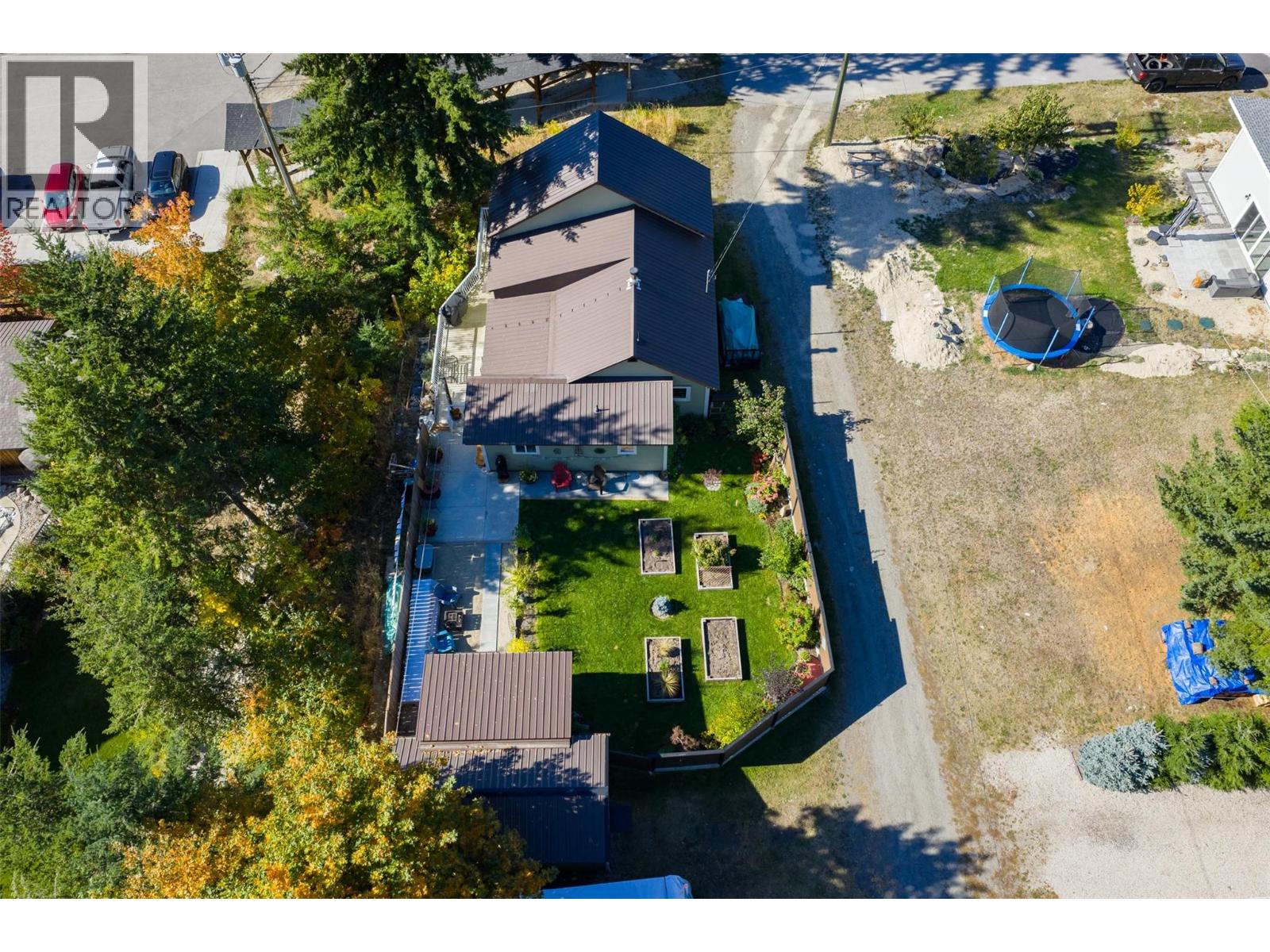 814 Kootenay Street, New Denver, British Columbia  V0G 1S0 - Photo 4 - 10365715